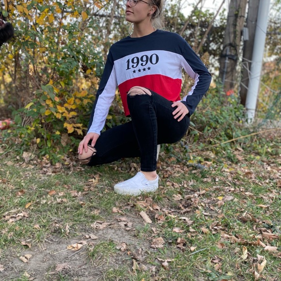 Cropped shirt - Picture 2 of 2